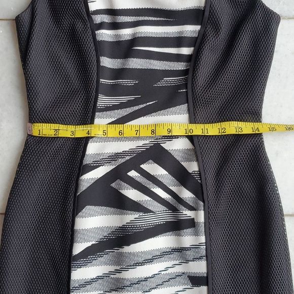 Tahari Dress - Picture 5 of 13